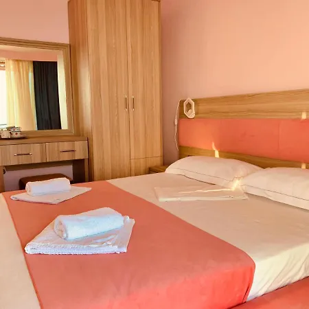 Odhisea Hotel *
