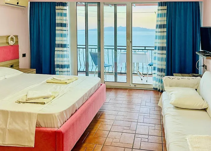 Odhisea Hotel Qeparo